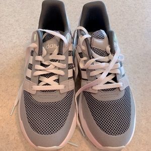 Adidas Run90s